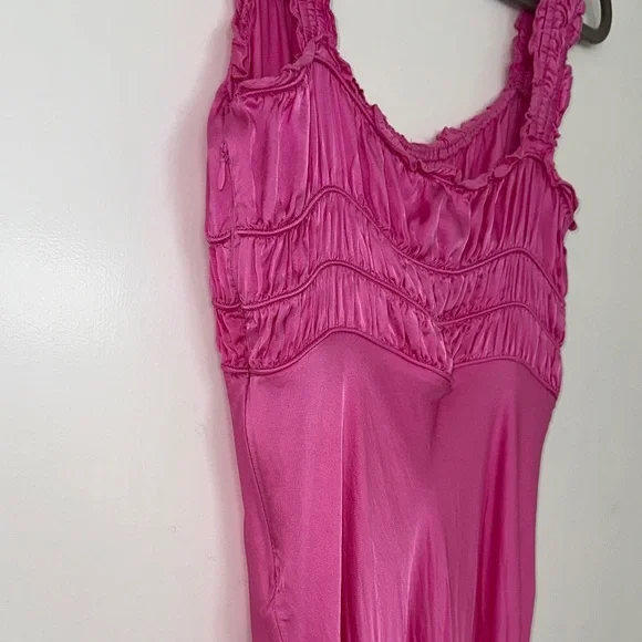 ASTR the Label Enola Smock Bodice Satin Dress - Picture 13 of 13